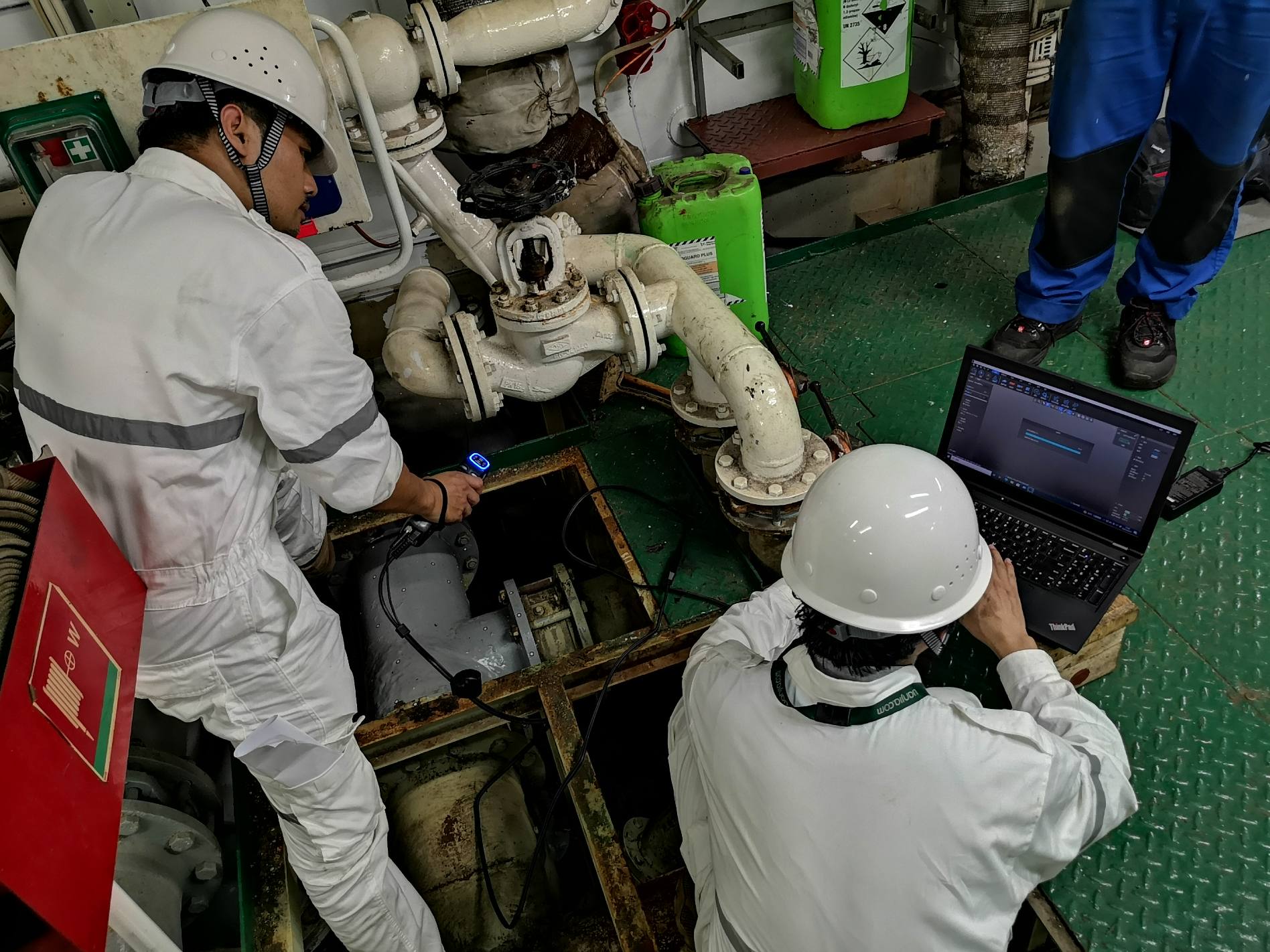 On-site 3D laser scanning of ship piping